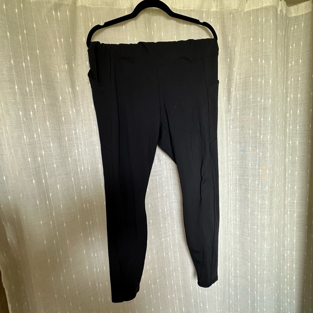 Fabletics Pure Luxe Leggings